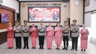 Penyegaran Jabatan, Kapolres Jombang Pimpin Sertijab Tiga Kapolsek