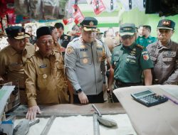 Pastikan Ketersediaan dan Harga Pangan di Bulan Ramadhan, Polres Jombang Sidak Pasar dan Distributor Beras