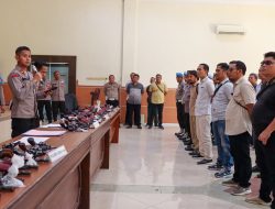 Cegah Penyalahgunaan, Wakapolres Jombang Pimpin Langsung Pemeriksaan Senpi dan Amunisi