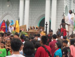 Semarak, Tradisi Syukuran Riyaya Unduh Unduh di GKJW Mojowarno Jombang