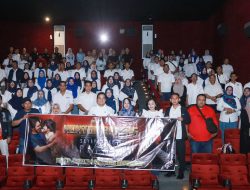 Kapolres Jombang Nobar Film Sayap-Sayap Patah 2 dengan Perwakilan Wartawan, Netizen dan Organisasi Mahasiswa Ekstra Kampus