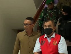 Terjerat Kasus Korupsi, Eks Direktur Perumda Pangklungan di Tahan Kejari Jombang