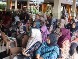 Sarasehan DPRD Jatim di Jombang, Dorong Warga Bangkit Lewat Peran Keluarga dan Pendidikan