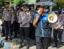 Polres Jombang Gelar Pengamanan Peringatan Hari Buruh Internasional (May Day) 2025