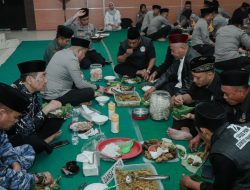 Polres Jombang Gelar Liwetan Bhayangkara, Jelang HUT Polri ke-79 dan Tahun Baru Islam