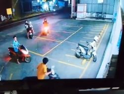 Gerombolan Pemotor Curi Motor di Indomaret Diwek Jombang, Aksinya Terekam CCTV