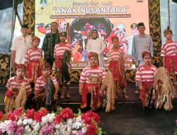 Anak Jombang Beraksi di Panggung Seni: Parade Tari Anak 2025 Resmi Dibuka Kepala Disdikbud Kabupaten Jombang