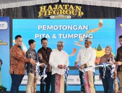 Pererat Kedekatan Dengan Masyarakat, FIFGROUP Cabang Jombang Gelar Hajatan