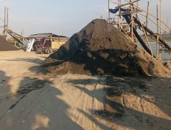 Aktifitas Galian Tambang Pasir Gebangbunder Diduga Ilegal, Sekdes : Tegal Saya Yang Dibuat Akses Jalan
